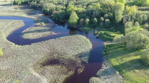 Early spring river meanders after  flood subsides, aerial 스톡 동영상 291322482