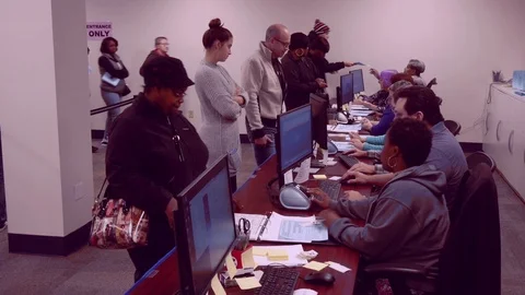 Early voting in Ohio - time lapse view Stock Footage 97800394