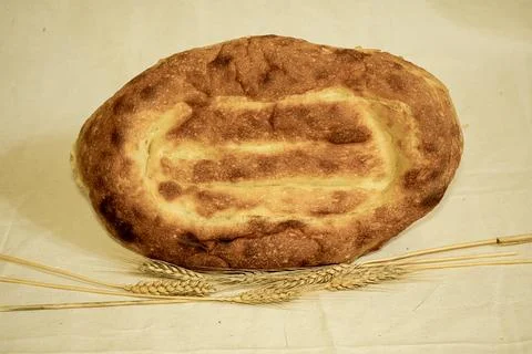Ears of wheat and bread, still life, bread, ears of wheat, wheat Stock-Fotos