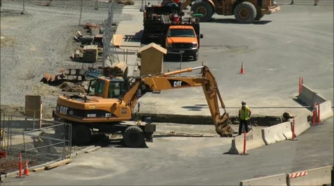 Earth Mover working road construction Stock-Footage 20544369