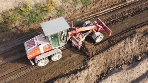 Earth moving machine Stock Footage 164266342