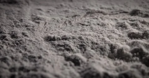 Earthquake modelled on the sand Video stock 324879362