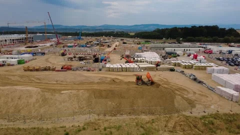 Earthworks at the Google data center construction site in Kronstorf Video stock 342233442
