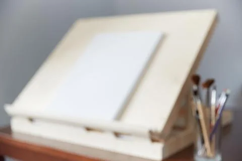 Easel is out of focus. background for a text on teaching drawing in an art Stock Photos