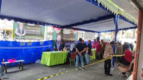 East Java food barn program Stock Footage 211921789