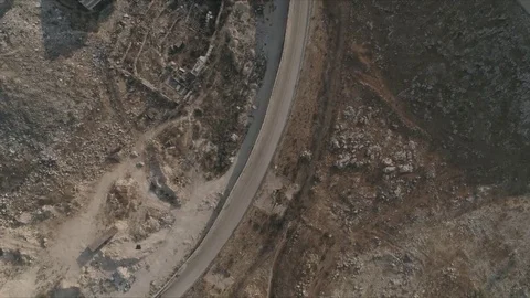 East Jerusalem Security barrier wall divide between Palestinian and Israeli Vídeo Stock 80398394