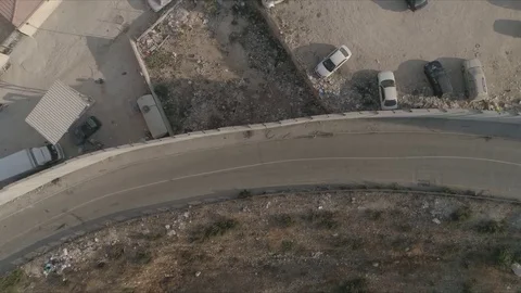 East Jerusalem Security barrier wall divide between Palestinian and Israeli Vídeo Stock 80398652