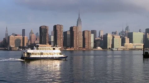 East River from Brooklyn Stock Footage 79064320