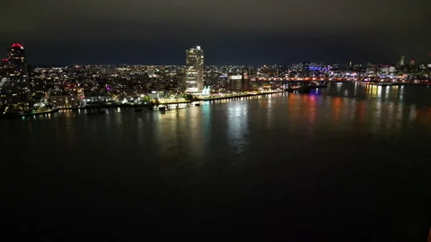 East River night time Stock Footage 218273454