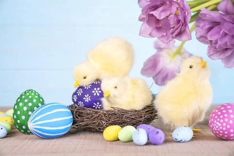 Easter background with colored Easter eggs. Foto stock