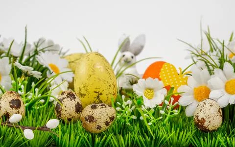 Easter background composition with easter eggs Foto stock