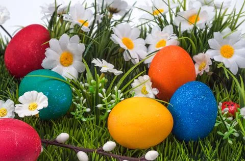 Easter background composition with easter eggs Foto stock