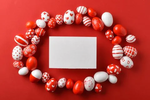 Easter backgrounds with an oval frame and a blank sheet of Easter red and white Foto stock