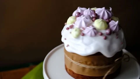 Easter baking. Kulich. Cake with raisins, candied oranges and dried cranberries. Stock Footage 183542454