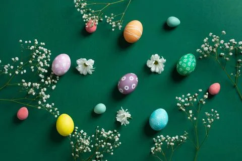 Easter beautiful flat lay with copy space with colorful eggs and flowers 스톡 사진