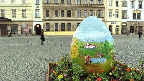 Easter big giant eggs with folk painted decoration, Paschal holiday traditional Stock Footage 87907362