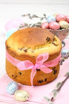 Easter bread and colorful eggs on white background 스톡 사진