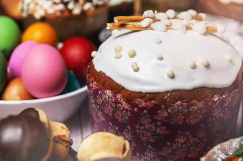 Easter brunch with pastries on the holiday table. Easter bread on the Easte.. Stock Photos