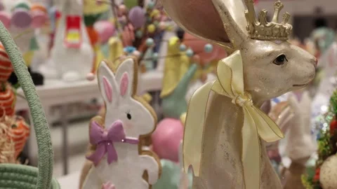 Easter bunny with crown decoration 스톡 동영상 332331575