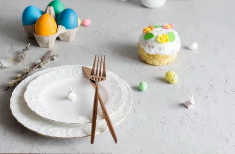 Easter cake and holiday decorations Stock Photos