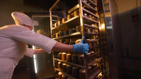 Easter cake baked in the oven. Stock Footage 123649718