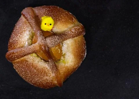 Easter cake with an egg Stock Photos
