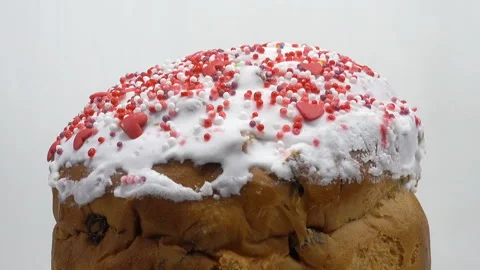 Easter cake with icing Stock-Footage 177486899