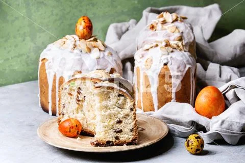 Easter cake Kulich Stock Photos