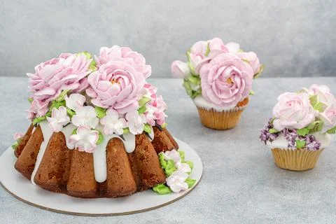 Easter cake on a light background, close-up Stock Photos