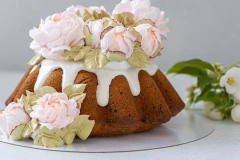 Easter cake. Traditional Easter baking. Easter holiday. Close-up. Stock Photos