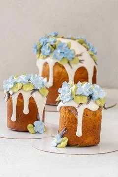 Easter cake. Traditional Easter baking. Easter holiday. Close-up. Stock Photos