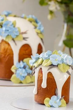 Easter cake. Traditional Easter baking. Easter holiday. Close-up. Stock Photos