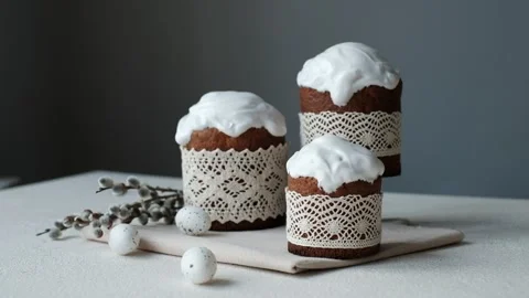 Easter cake with willow branches and eggs on a white background Stock Footage 153242599