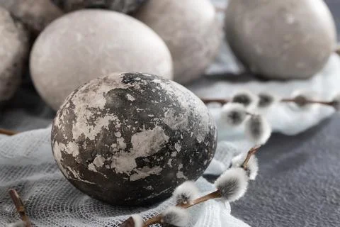 Easter composition - several painted with natural dyes with marble effect on  Stock Photos