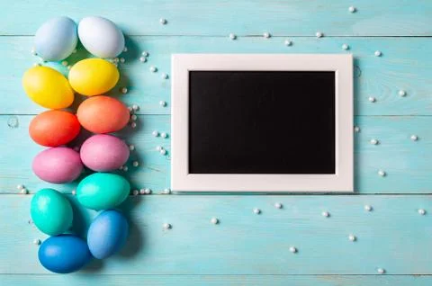 Easter concept, copy space, top view, blue wood Foto stock