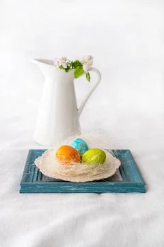Easter concept. Easter decoration with painted and unpained easter eggs 스톡 사진