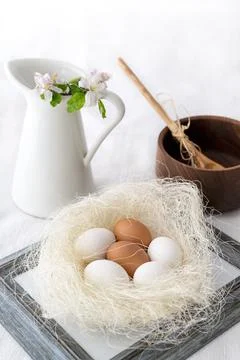 Easter concept. Easter decoration with unpained easter eggs 스톡 사진