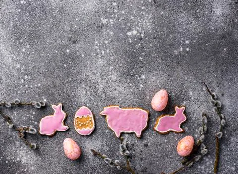 Easter cookie in shape of bunny and sheep Foto stock
