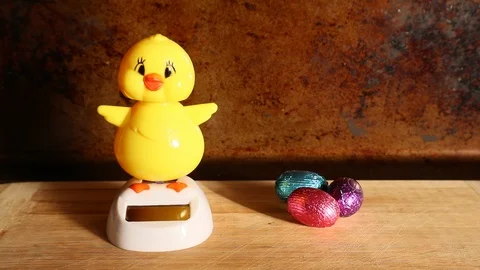 Easter Dancing Chick Delivers Chocolate Eggs Video stock 126787126