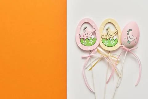Easter decor in the form of eggs with copy space 스톡 사진