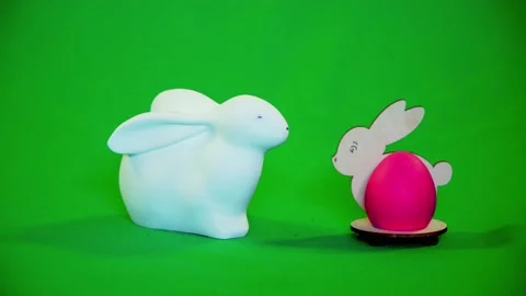 Easter. easter eggs on greenbox Видео 168351839
