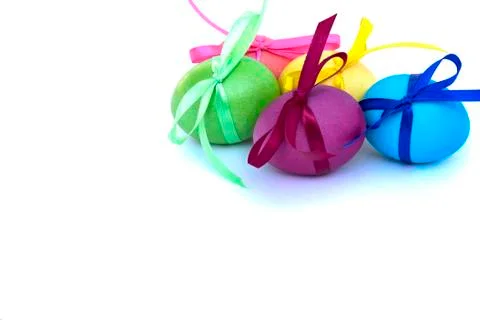 Easter egg with colored ribbons Foto stock