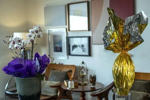 Easter egg with a flower. Stock Photos