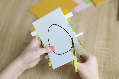 Easter egg gift card. instruction manual. DIY paper craft with your own hands Stock Photos