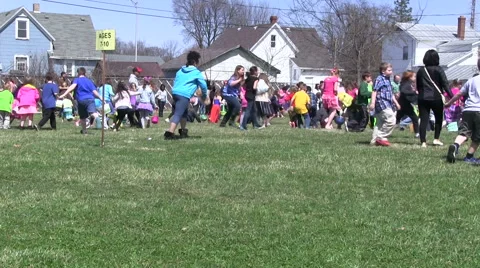 Easter Egg Hunt Video stock 49399131