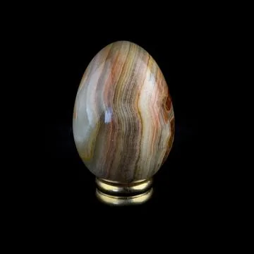 Easter egg with marble texture. Easter egg with marble stains. Fotos de archivo