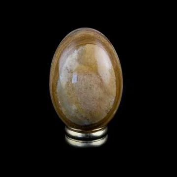 Easter egg with marble texture. Easter egg with marble stains. Fotos de archivo