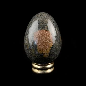 Easter egg with marble texture. Easter egg with marble stains. Fotos de archivo