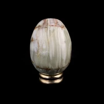 Easter egg with marble texture. Easter egg with marble stains. Fotos de archivo