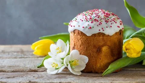 Easter egg panettone bread cake background Happy easter spring holiday tulip Stock Photos